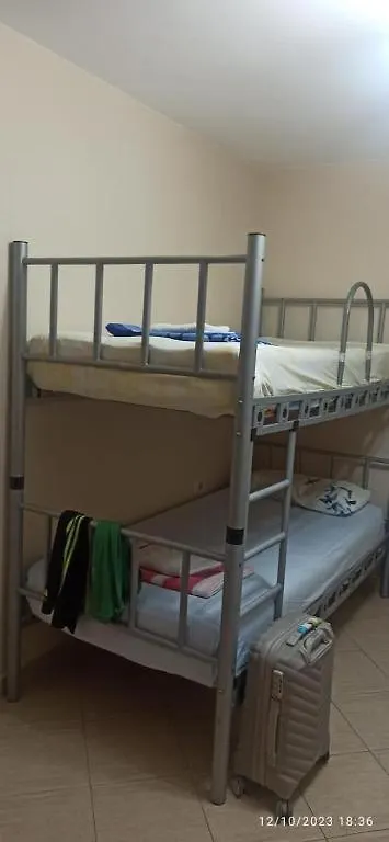 Royal 2 Hostel Opposite Nalu Bar Tirana
