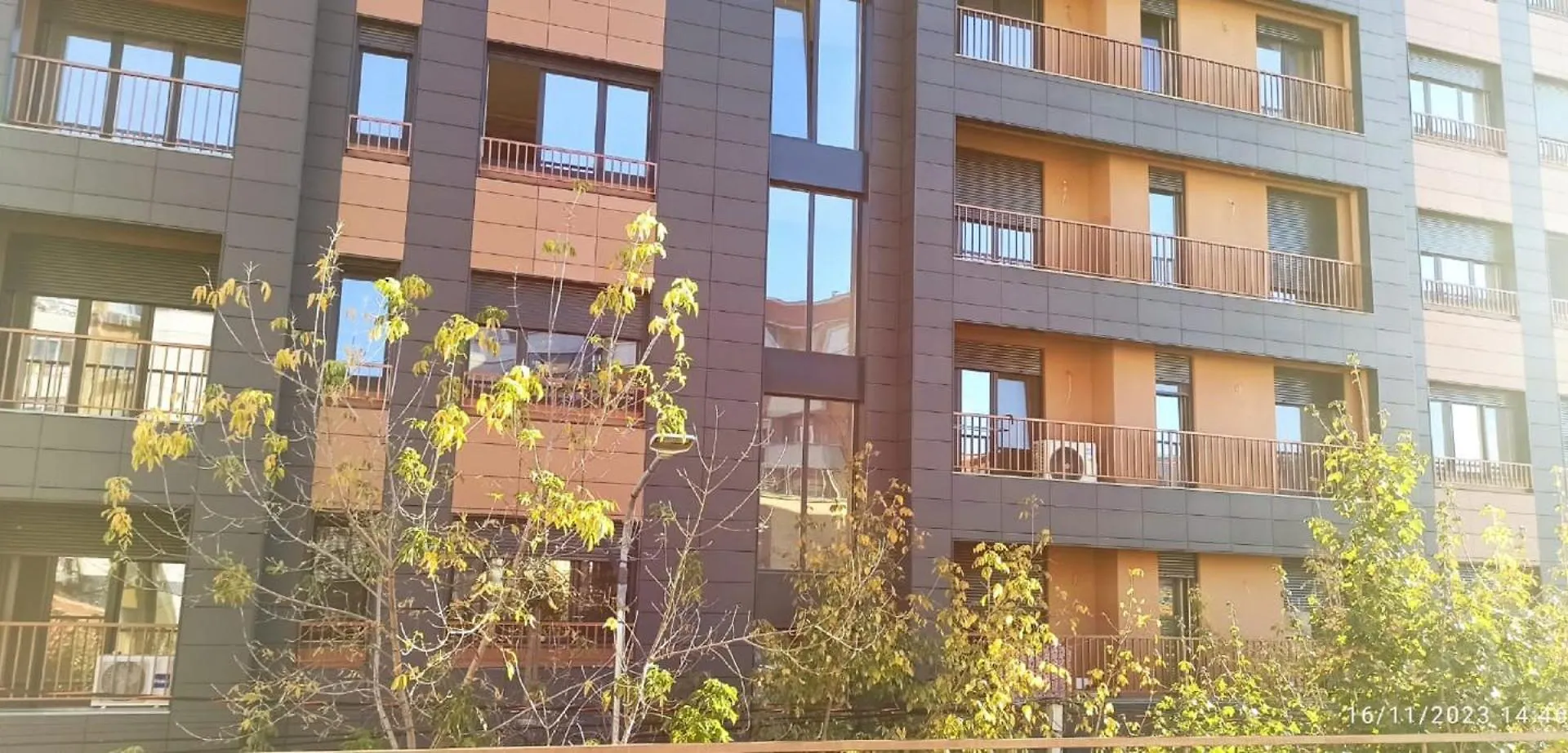 Royal 2 Hostel Opposite Nalu Bar Tirana